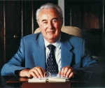 Alfredo Santini, Presidente della Cassa di Risparmio di Ferrara e protagonista della crescita del nostro istituto.