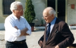 Un incontro tra due studiosi e grandi amici, Luciano Chiappini (a sinistra) e Adriano Franceschini (foto Paolo Ravenna).